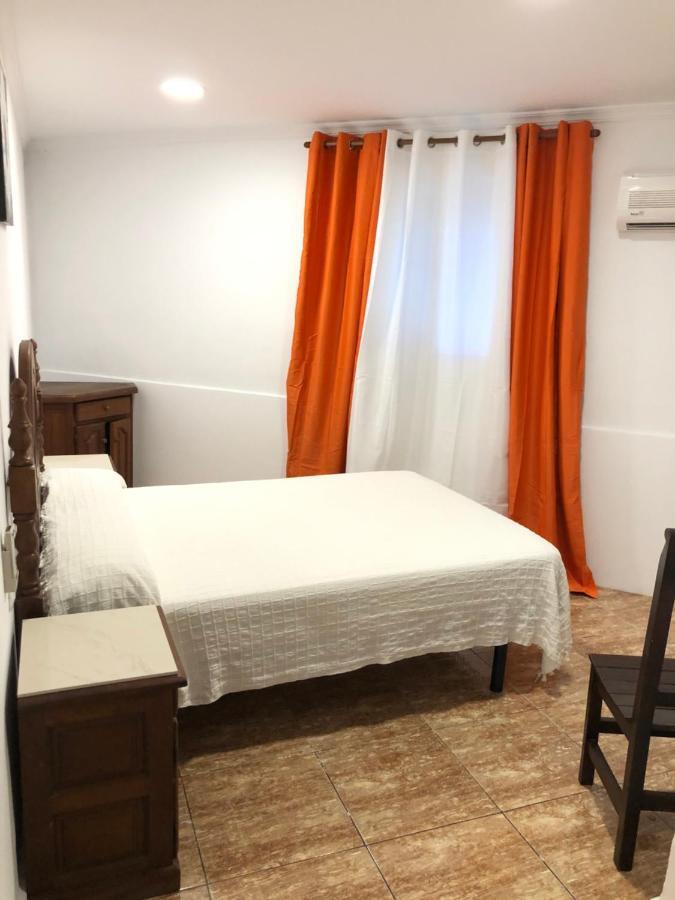 Hotel Manantiales Торремолінос Екстер'єр фото
